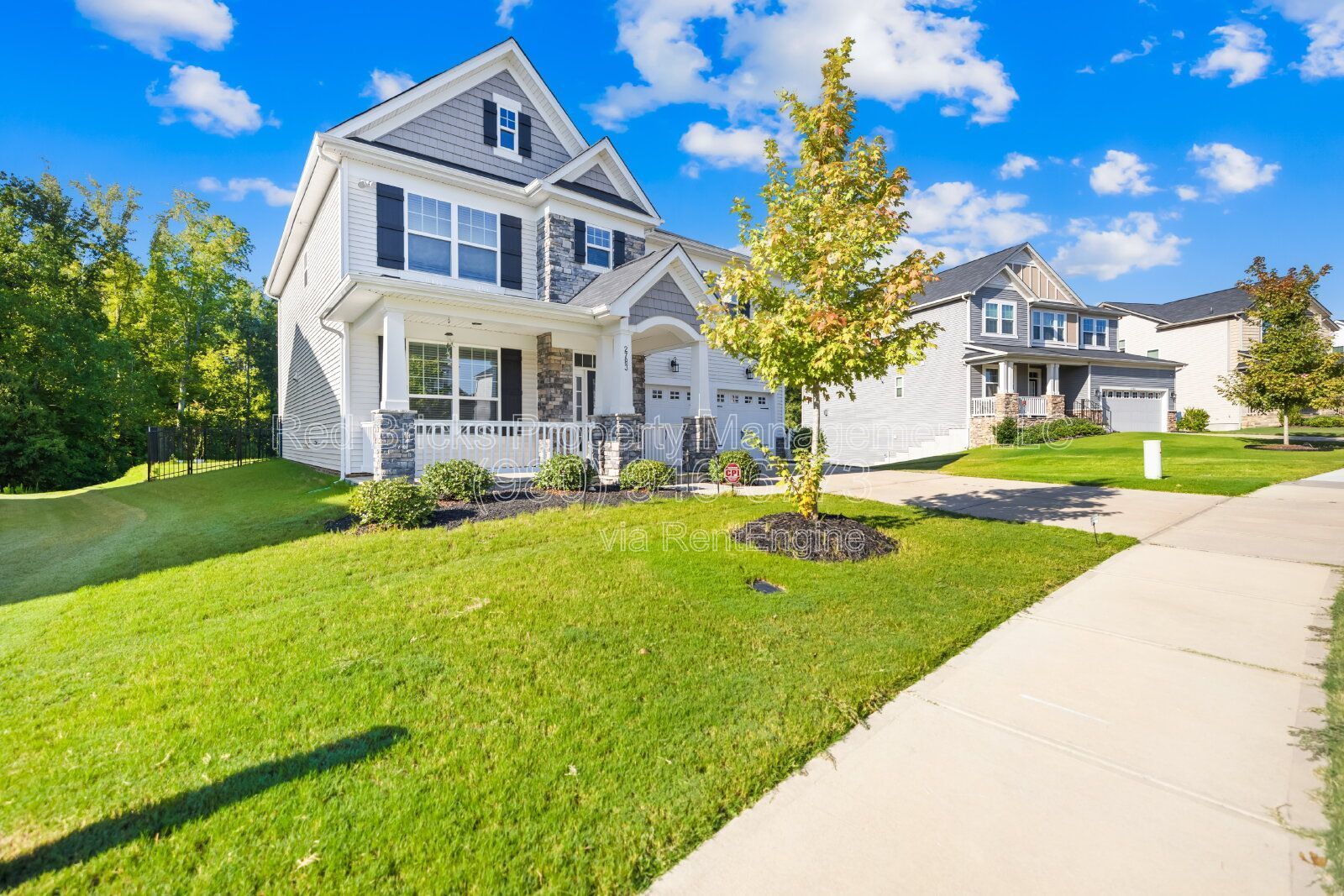 Beautiful 4BR Castlebrooke Home Available Sept. 17! property image