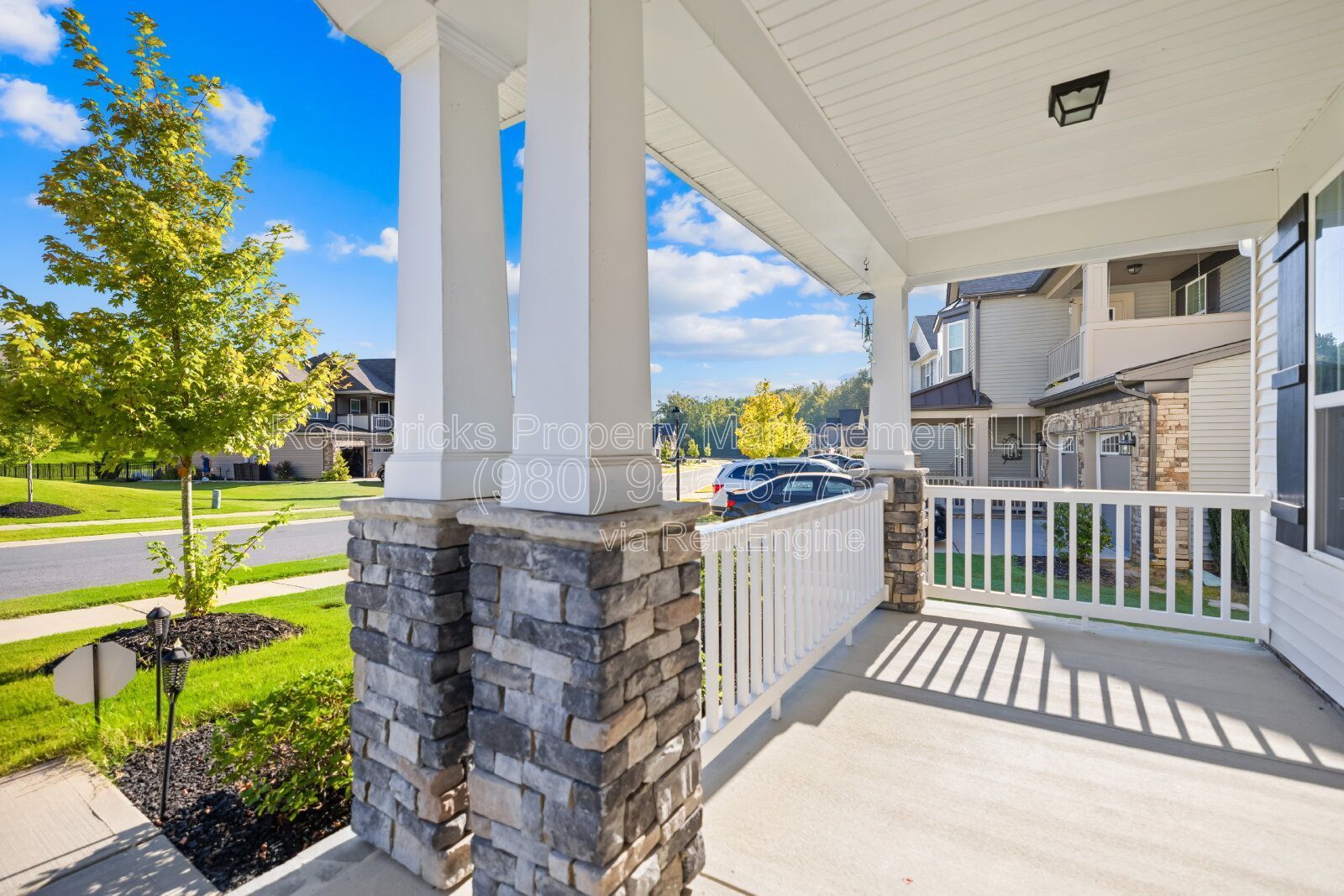 Beautiful 4BR Castlebrooke Home Available Sept. 17! property image