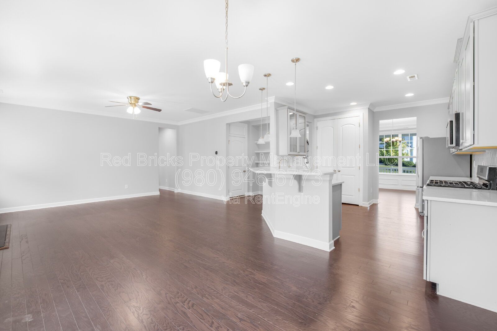 Beautiful 4BR Castlebrooke Home Available Sept. 17! property image