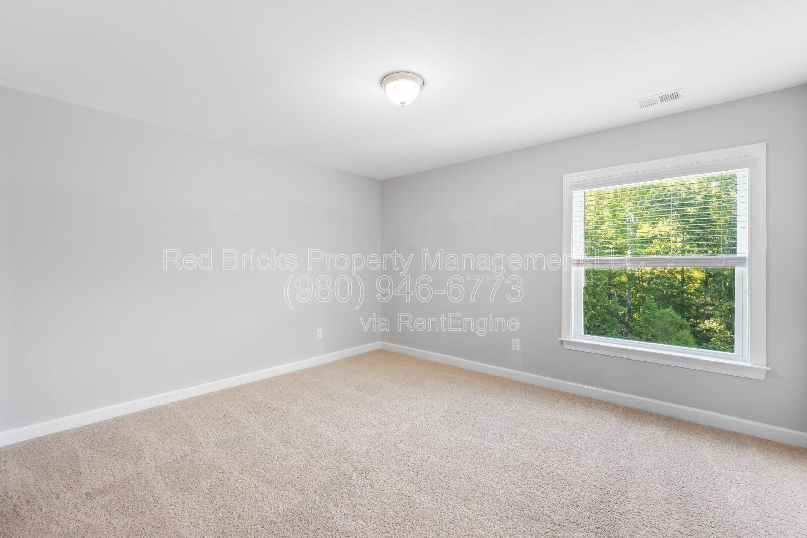 Beautiful 4BR Castlebrooke Home Available Sept. 17! property image