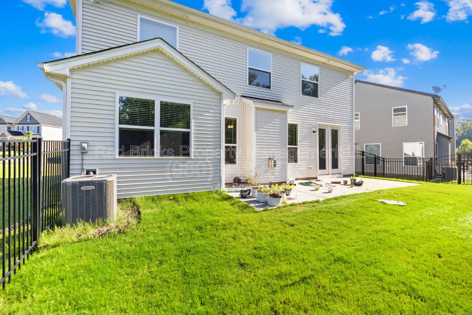 Beautiful 4BR Castlebrooke Home Available Sept. 17! property image