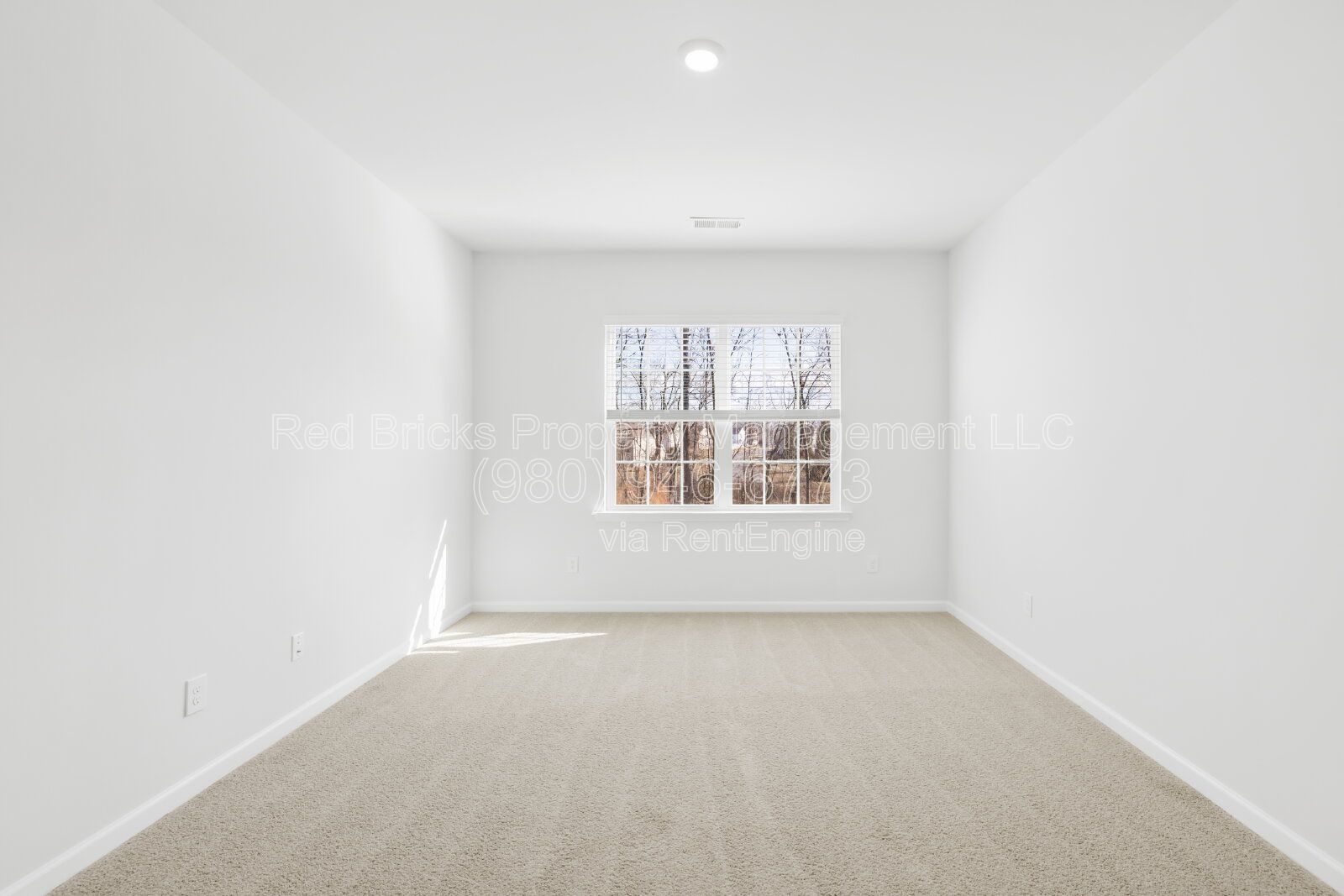 Easy One-Level Living in Secrest Commons! property image