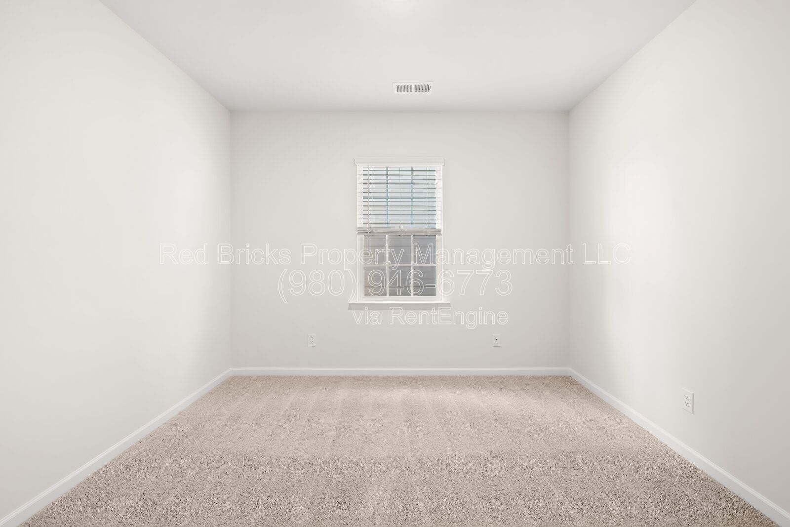 Easy One-Level Living in Secrest Commons! property image
