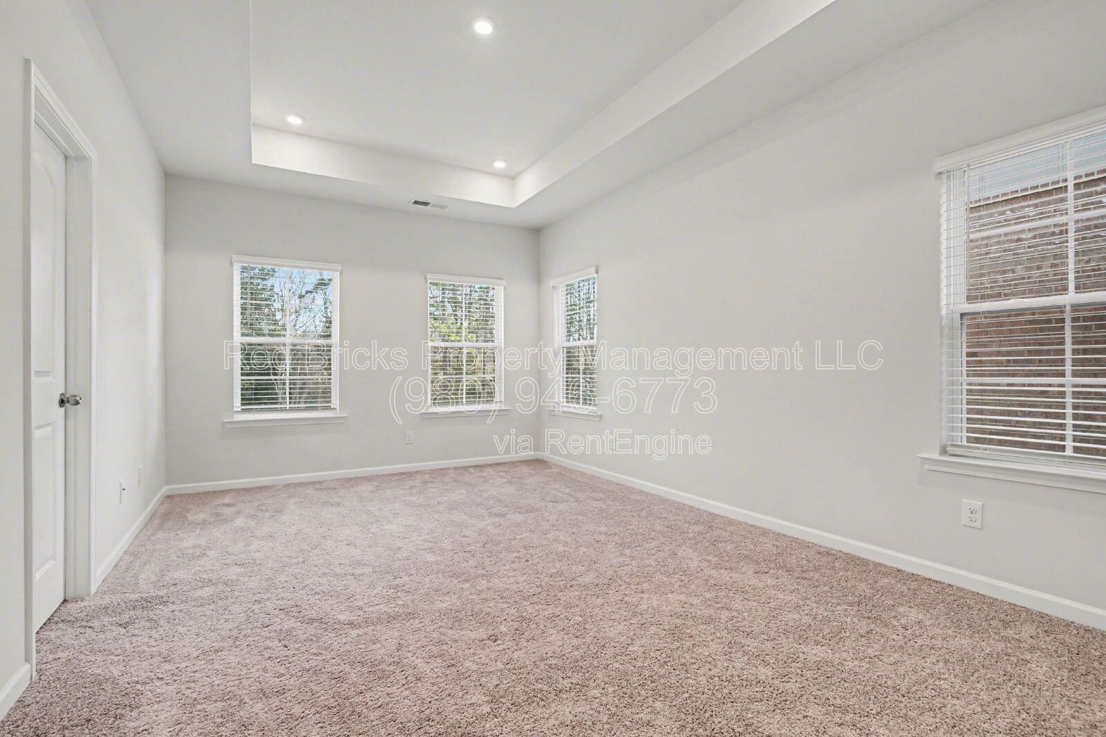 Like-New End-Unit Townhome in McEwen Village – Move-In Ready! property image