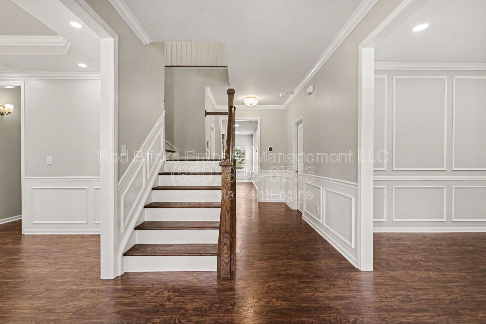 Spacious 5BR Home with Screened Patio – Available Now! property image