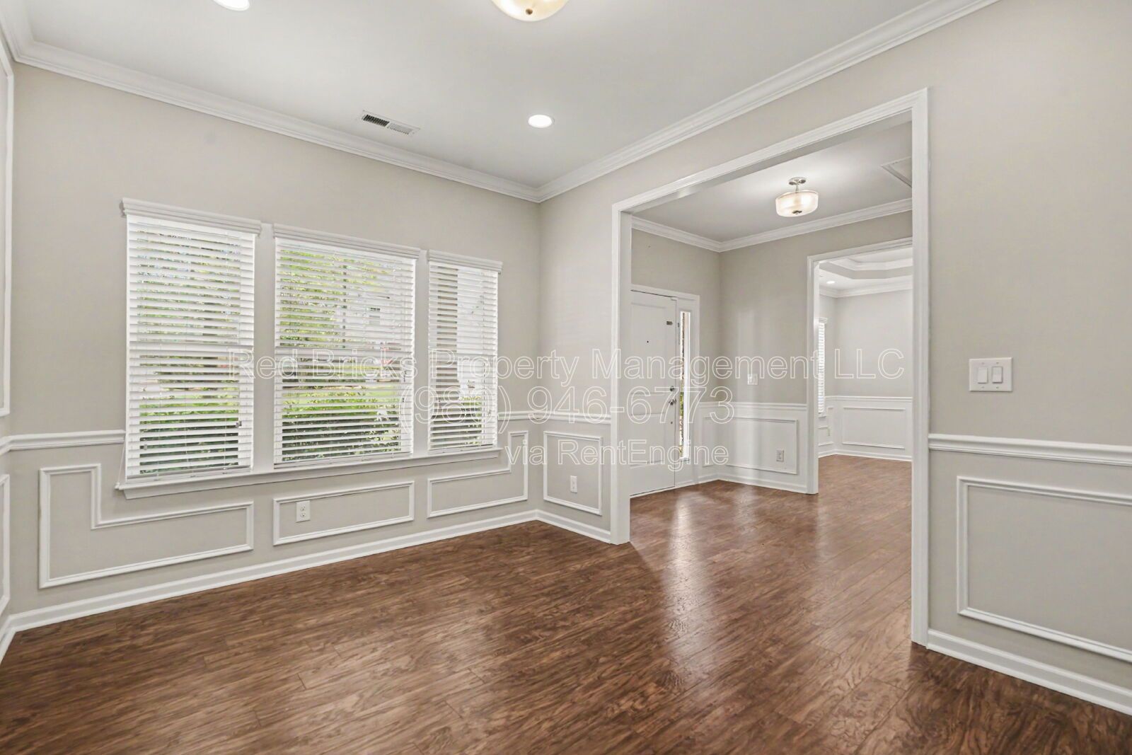 Spacious 5BR Home with Screened Patio – Available Now! property image
