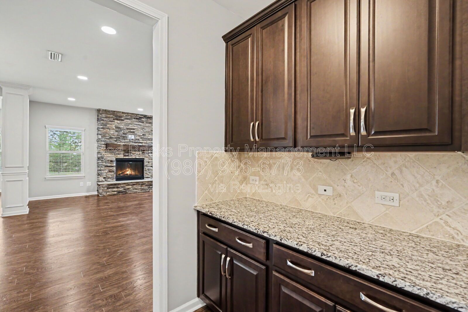 Spacious 5BR Home with Screened Patio – Available Now! property image