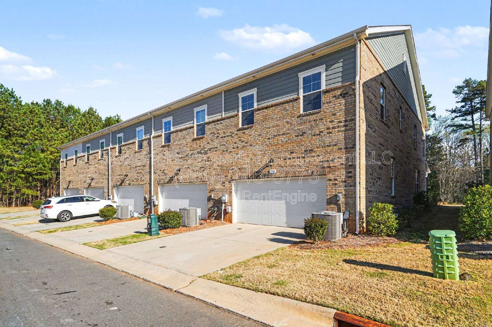 Like-New End-Unit Townhome in McEwen Village – Move-In Ready! property image