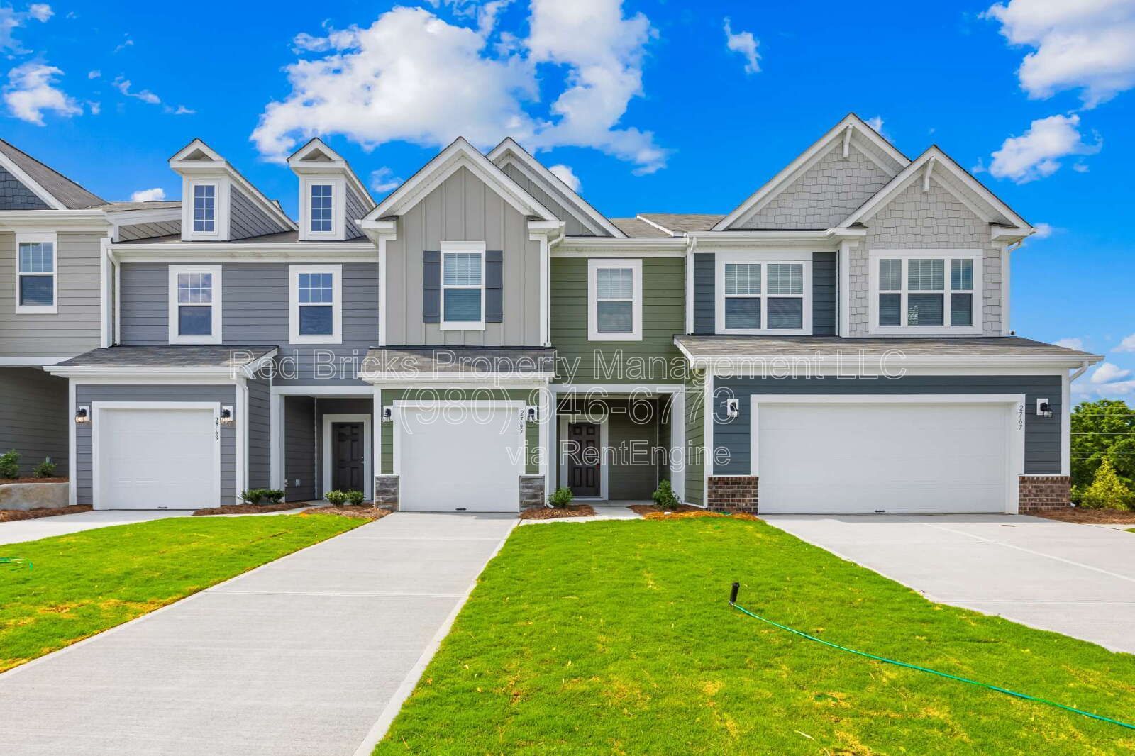 Modern Like-New 3BR Townhome in Secrest Landing! property image