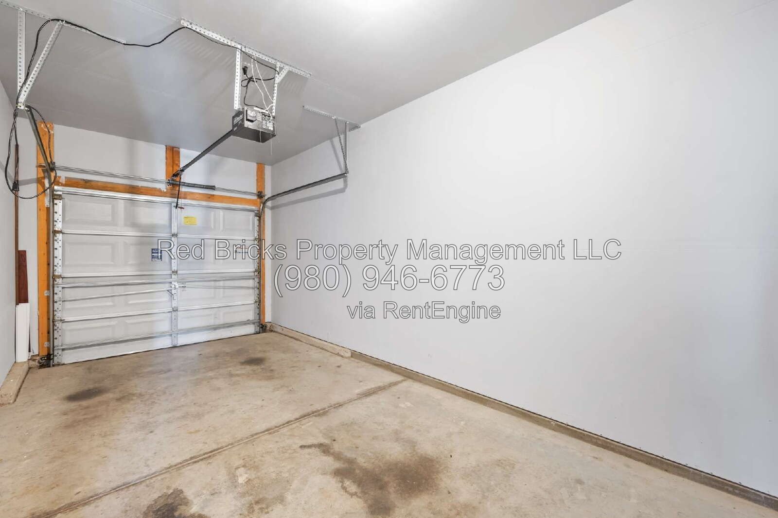 End-Unit Townhome in Steele Creek – Available Sept. 23rd! property image
