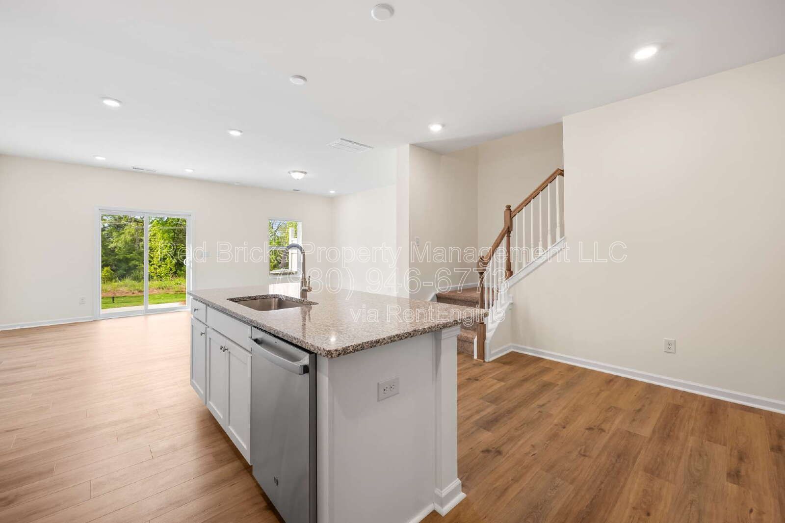 Modern Like-New 3BR Townhome in Secrest Landing! property image