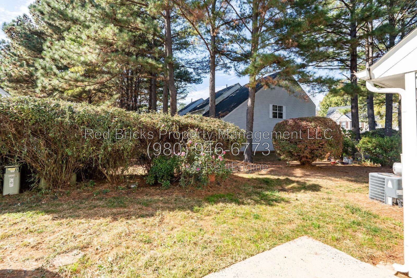 Beautiful 2BR Townhome – Available Sept. 17! property image