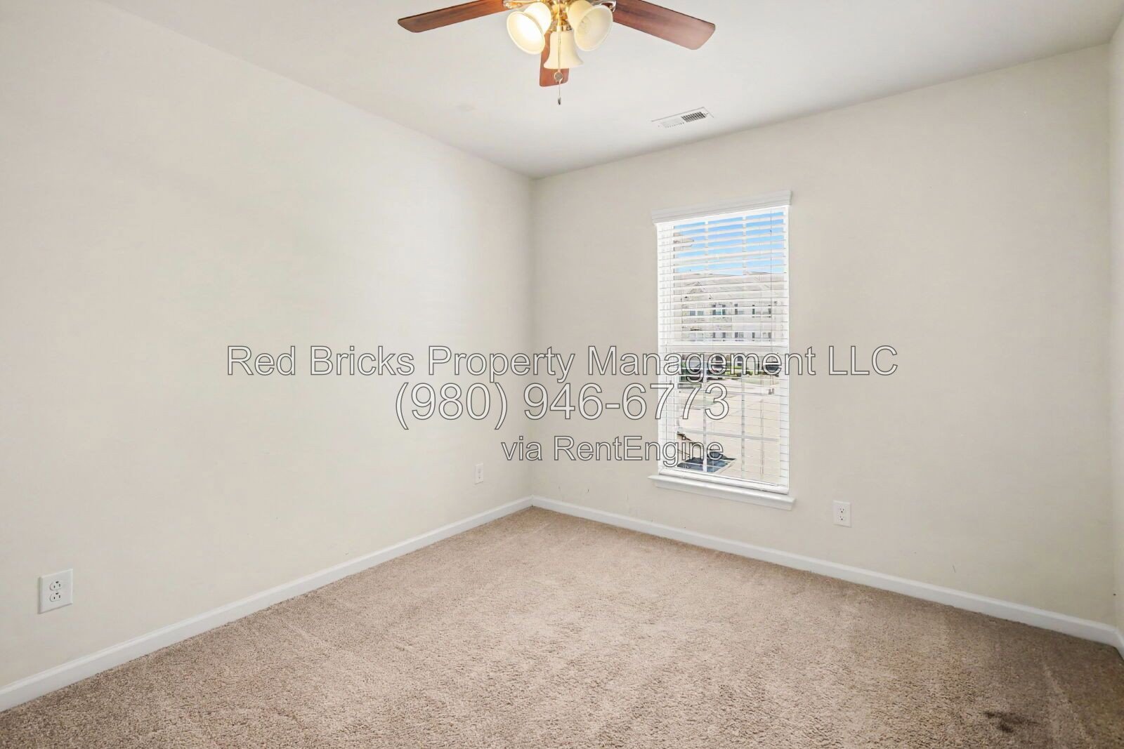 Move-In Ready Townhome with Resort Amenities! property image