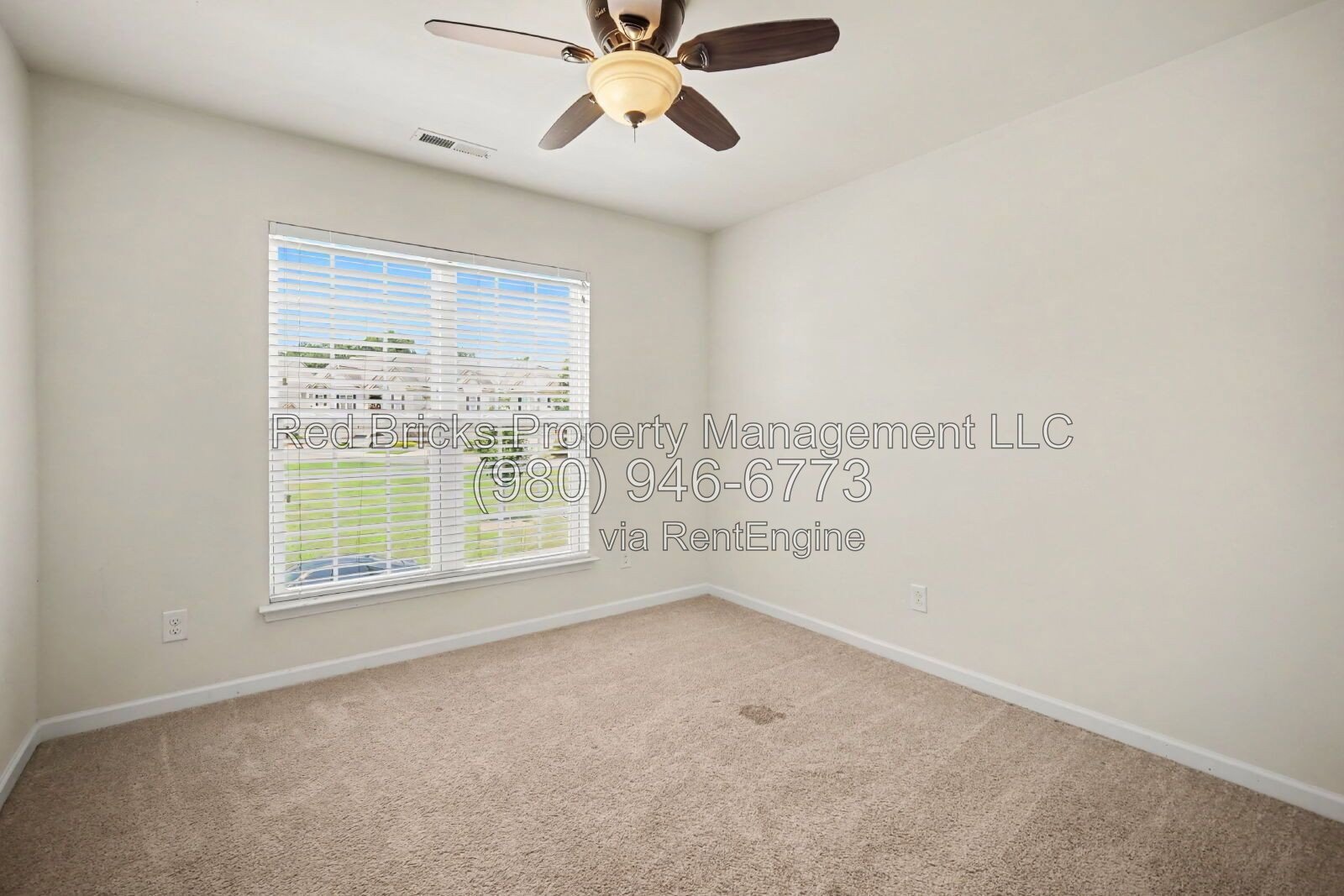 Move-In Ready Townhome with Resort Amenities! property image