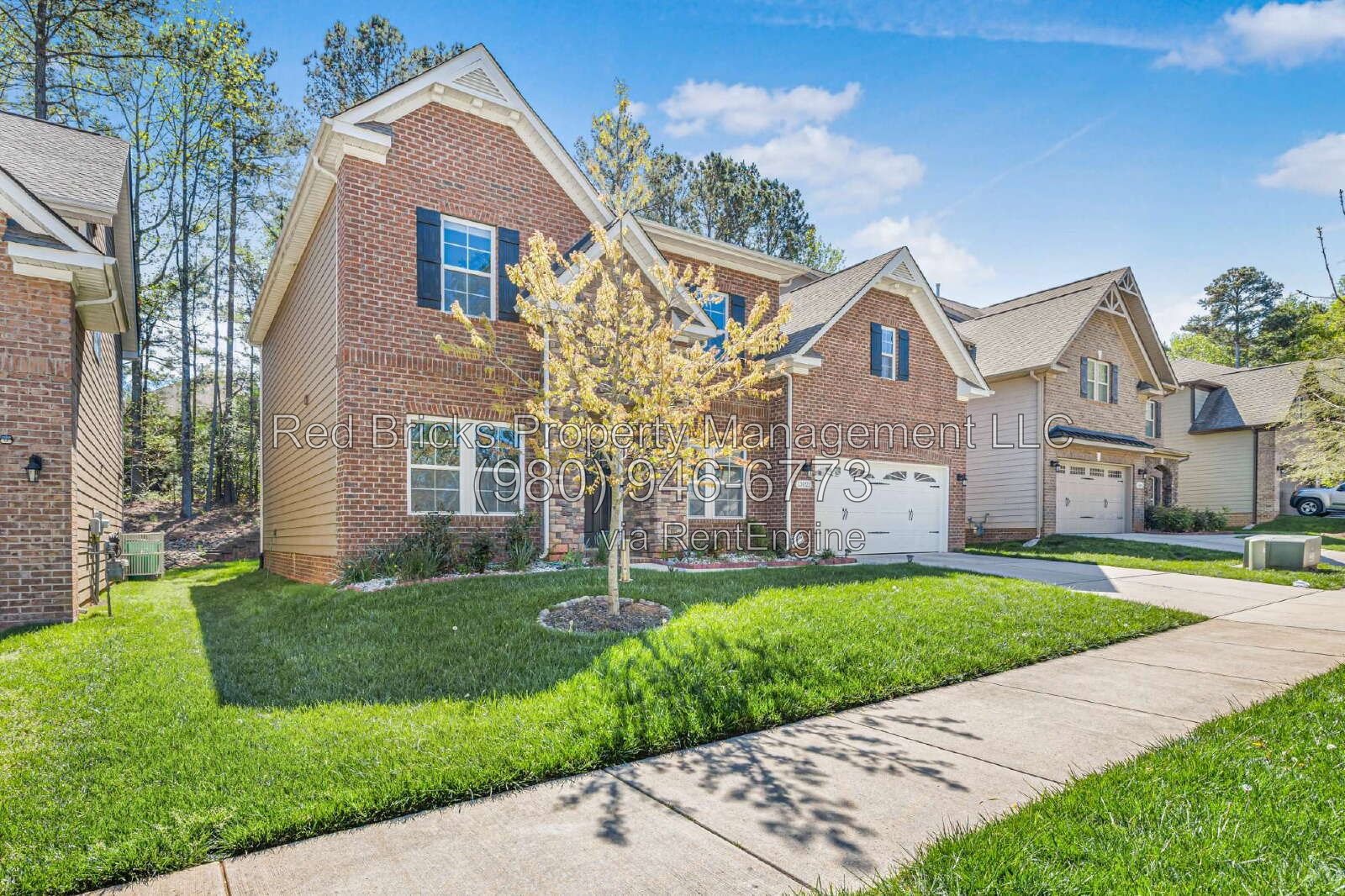 Spacious 5BR Home with Office in Oakhaven! property image