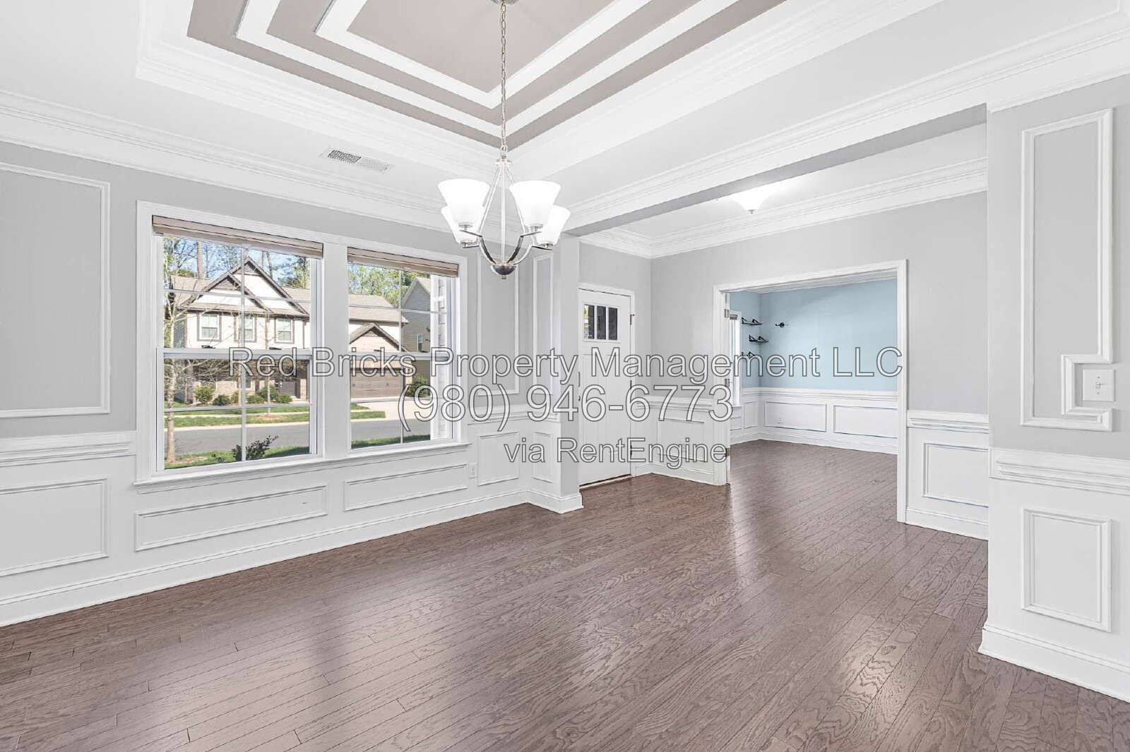 Spacious 5BR Home with Office in Oakhaven! property image