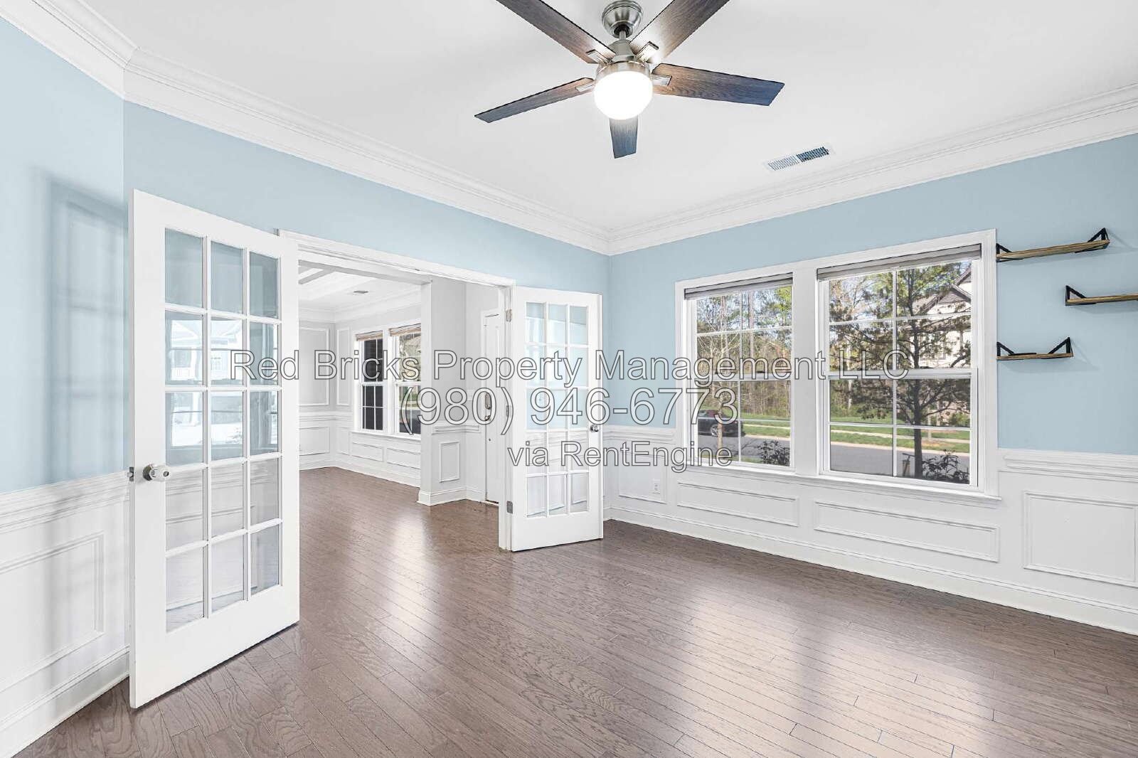 Spacious 5BR Home with Office in Oakhaven! property image