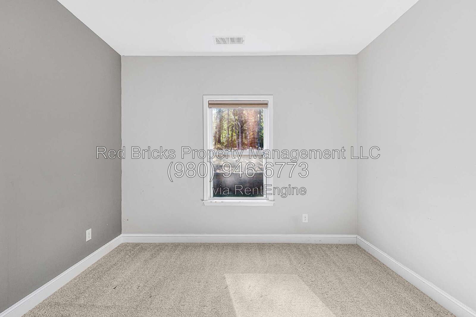 Spacious 5BR Home with Office in Oakhaven! property image