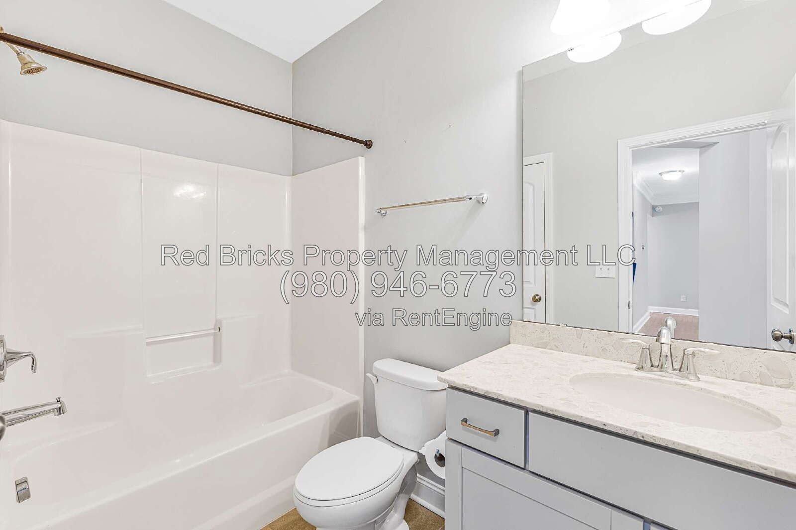 Spacious 5BR Home with Office in Oakhaven! property image