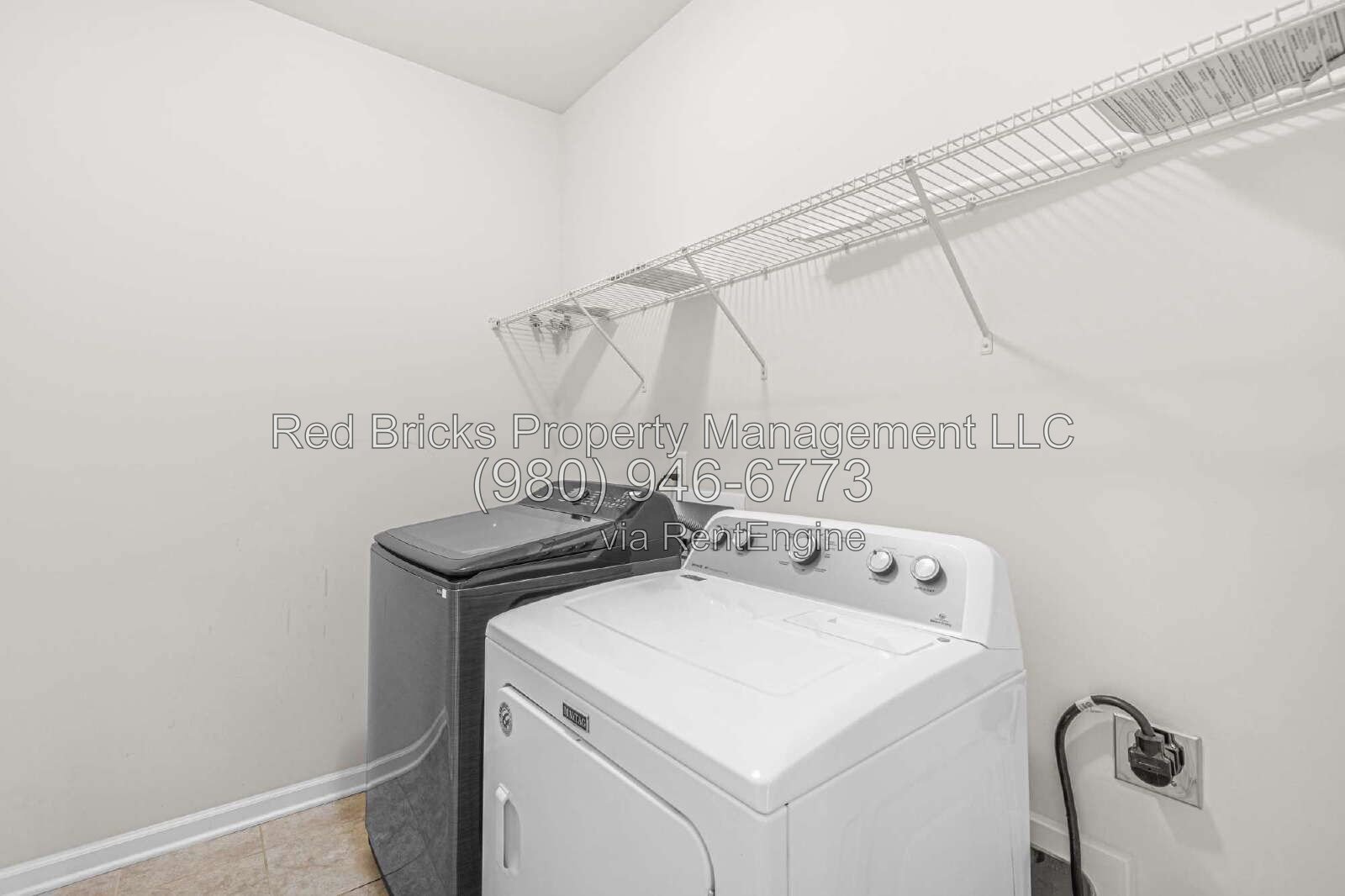 Spacious 5BR Home with Office in Oakhaven! property image