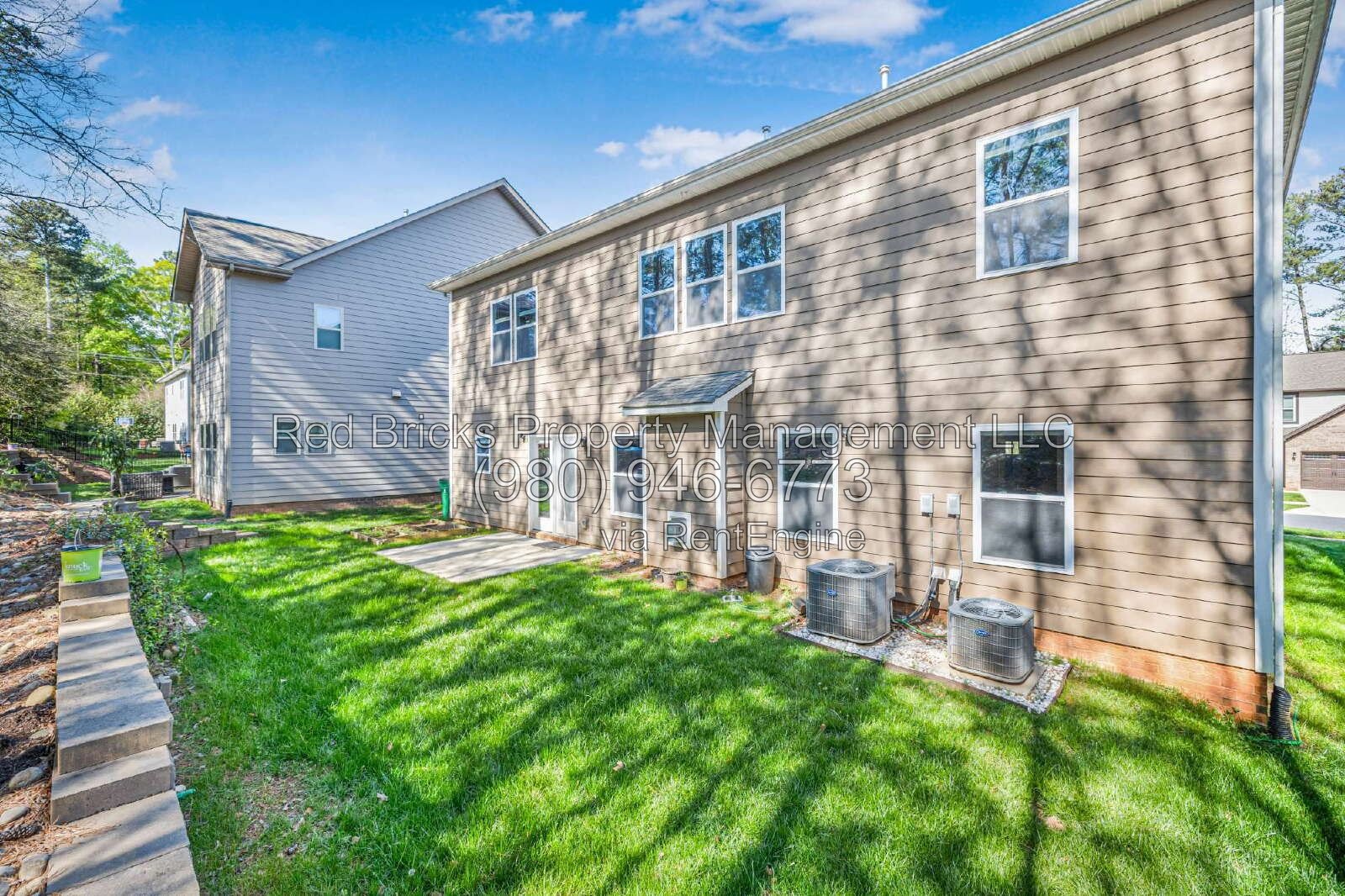 Spacious 5BR Home with Office in Oakhaven! property image