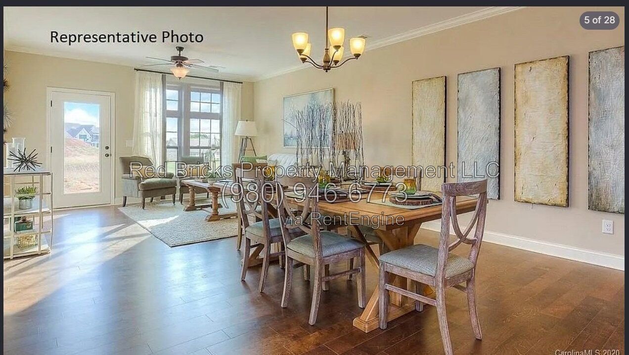Like-New End-Unit Townhome with 4 Beds & Resort-Style Amenities! property image