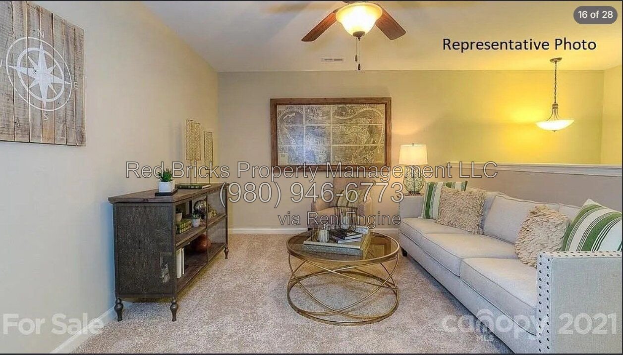 Like-New End-Unit Townhome with 4 Beds & Resort-Style Amenities! property image