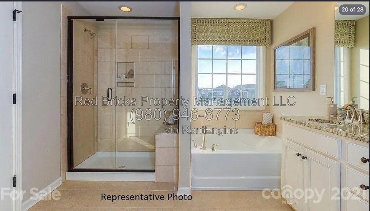 Like-New End-Unit Townhome with 4 Beds & Resort-Style Amenities! property image