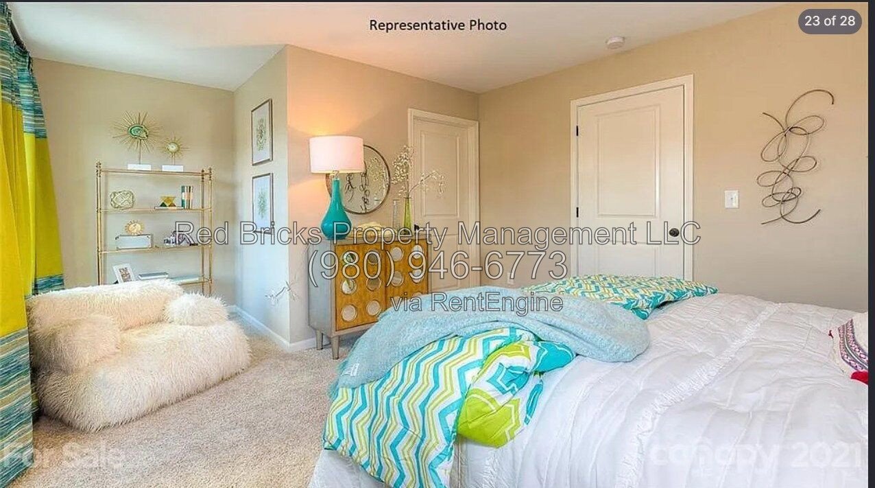 Like-New End-Unit Townhome with 4 Beds & Resort-Style Amenities! property image