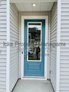 Move-In Ready End-Unit Townhome in Fifteen 15 Cannon! property image
