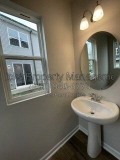 Move-In Ready End-Unit Townhome in Fifteen 15 Cannon! property image