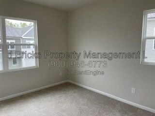 Move-In Ready End-Unit Townhome in Fifteen 15 Cannon! property image