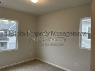 Move-In Ready End-Unit Townhome in Fifteen 15 Cannon! property image