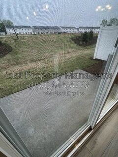 Move-In Ready End-Unit Townhome in Fifteen 15 Cannon! property image