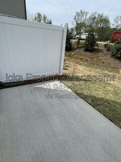 Move-In Ready End-Unit Townhome in Fifteen 15 Cannon! property image