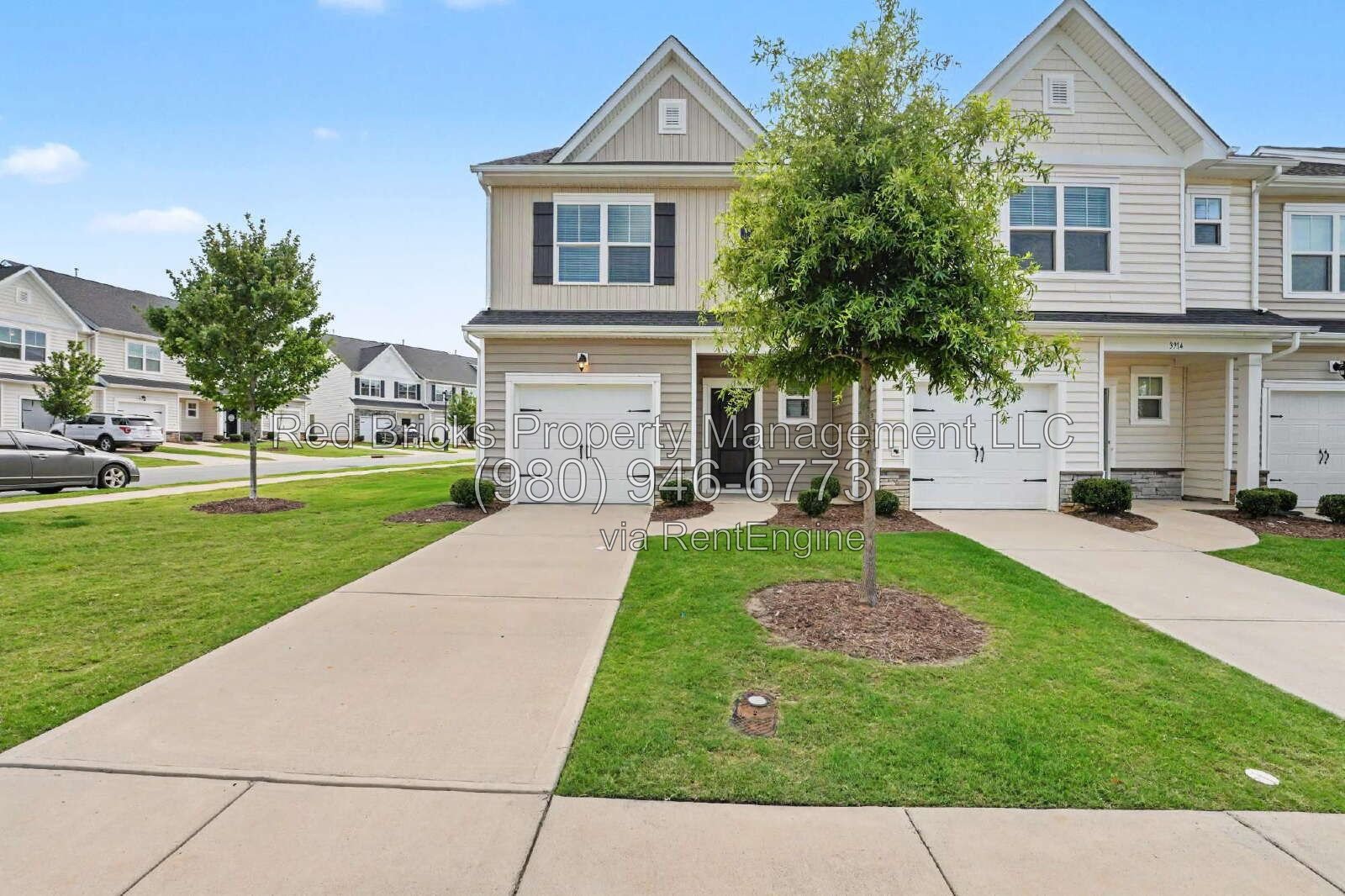 Modern End-Unit Living with Community Pool! property image