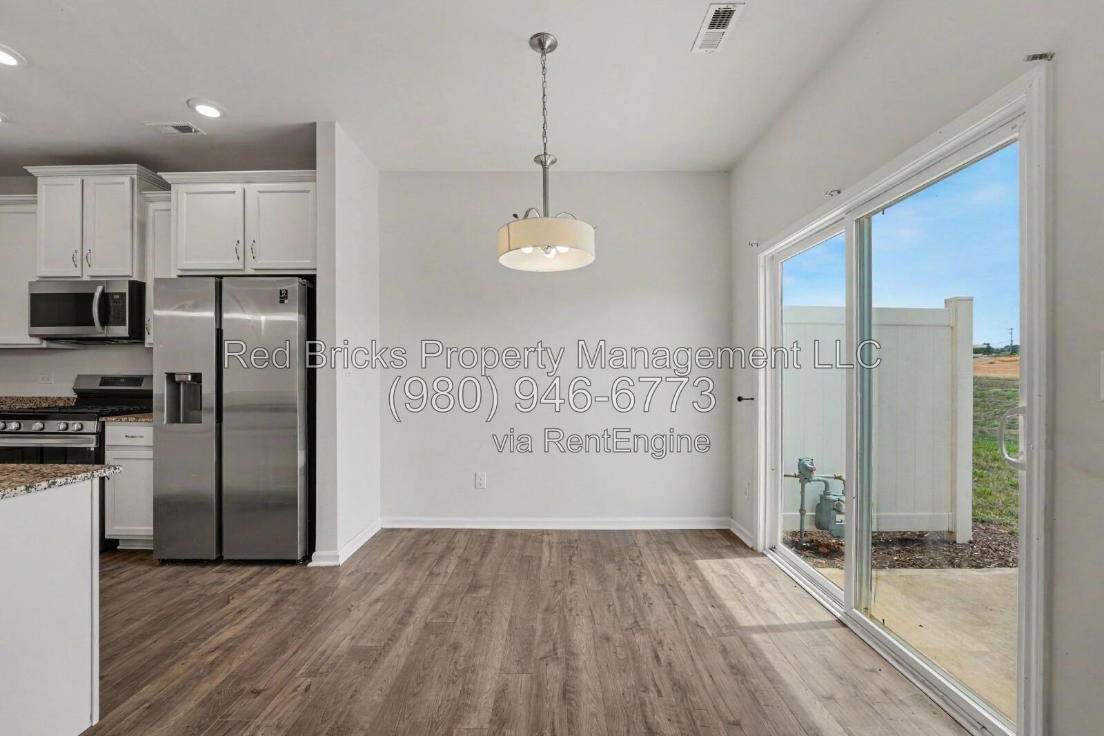 Modern 3BR Townhome with Community Pool! property image