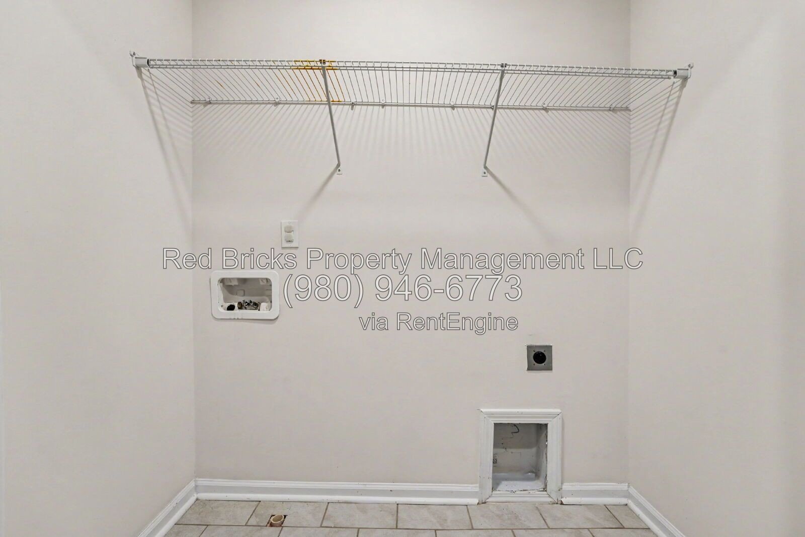 Modern 3BR Townhome with Community Pool! property image