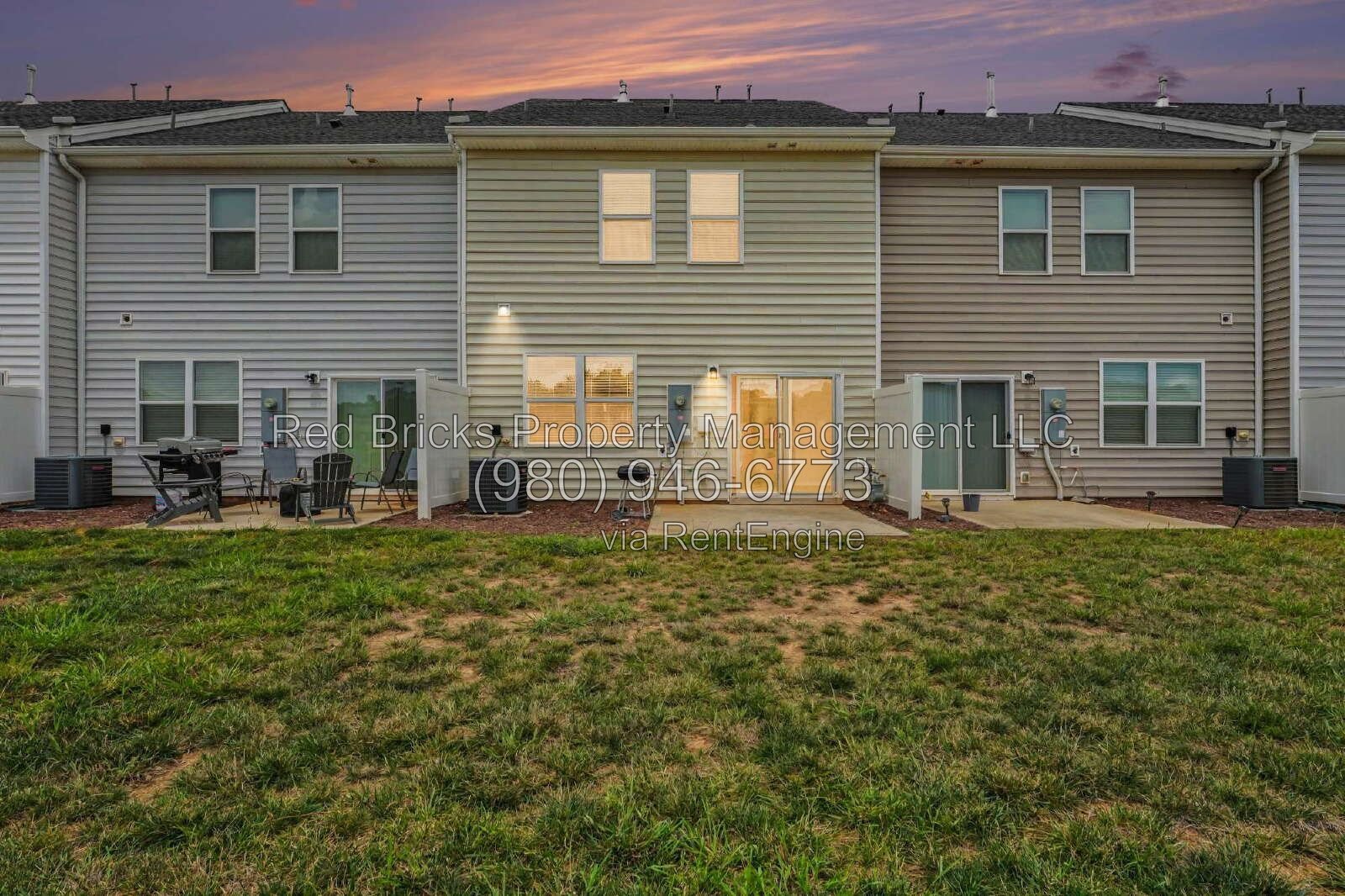 Modern 3BR Townhome with Community Pool! property image