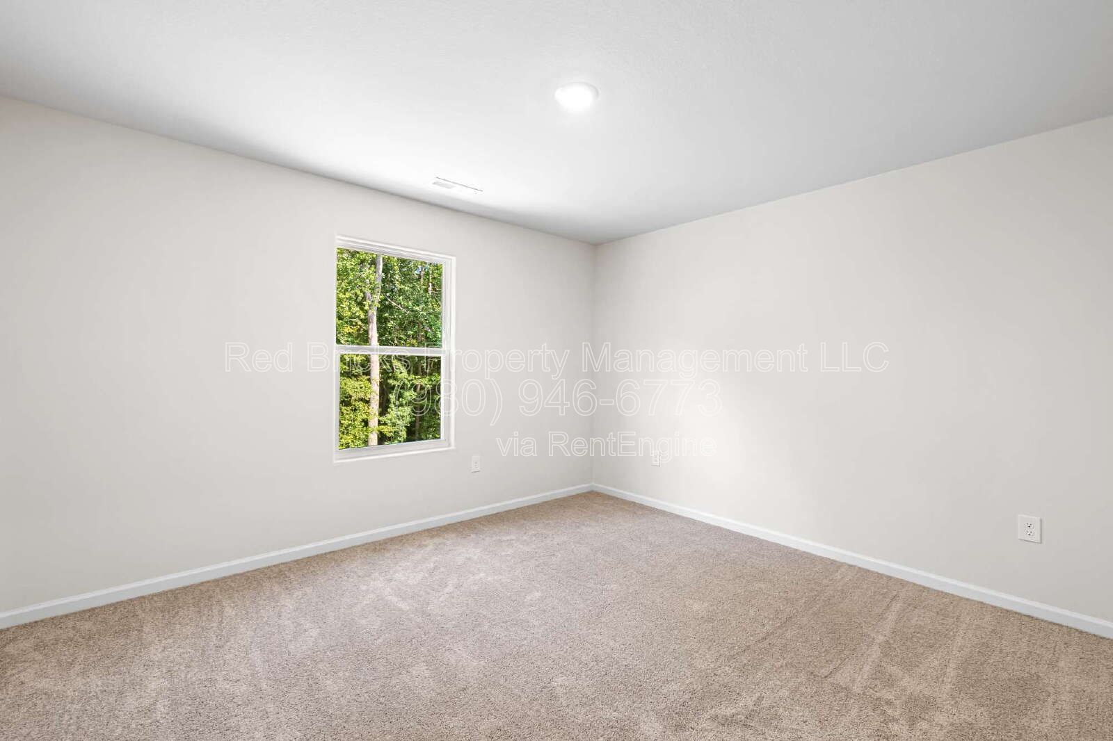 Move-In Ready 3BR Home with 2-Car Garage! property image