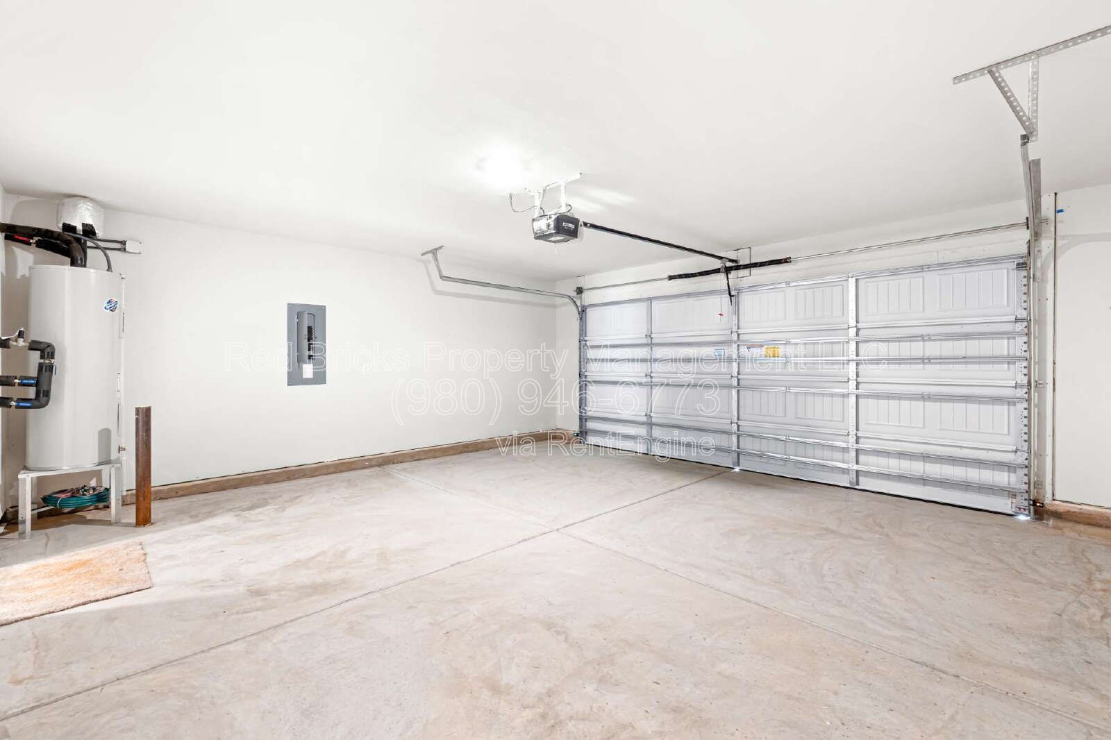 Move-In Ready 3BR Home with 2-Car Garage! property image