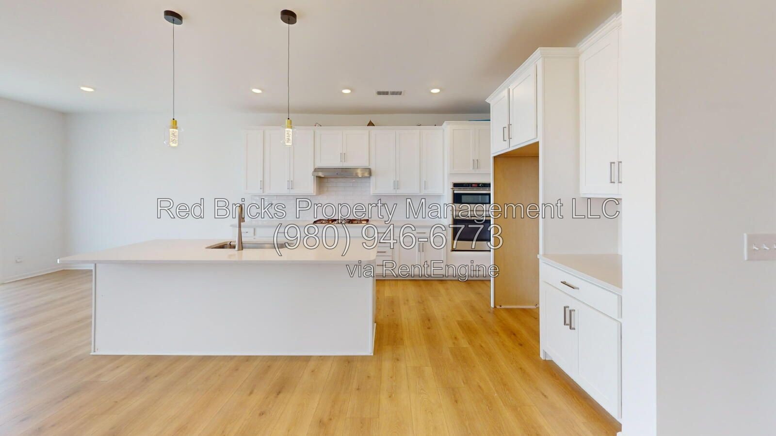Beautiful 5BR Home with Covered Outdoor Living! property image