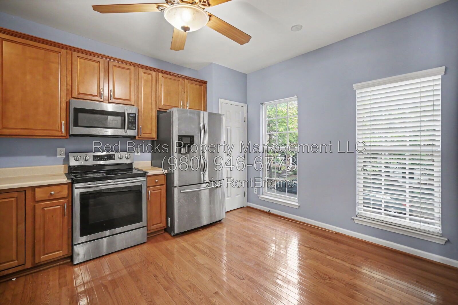 Stylish 3-Story Townhome in Kingsley – Available Now! property image