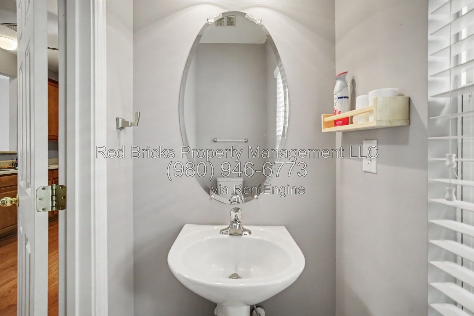 Stylish 3-Story Townhome in Kingsley – Available Now! property image