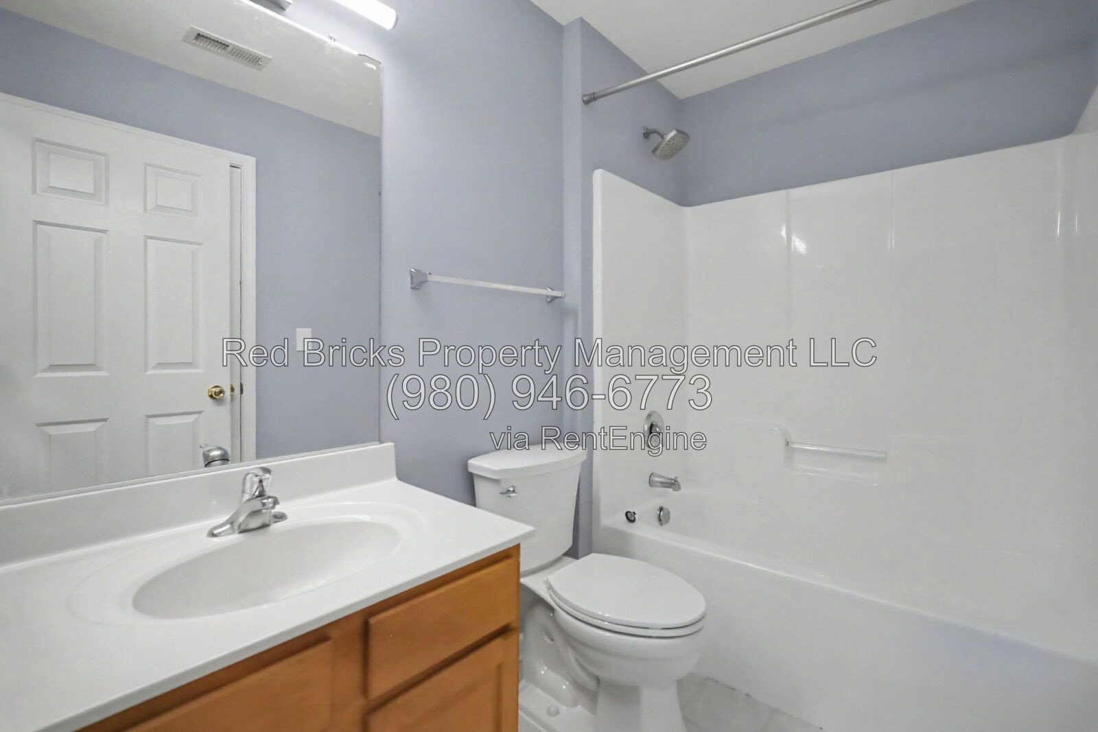 Stylish 3-Story Townhome in Kingsley – Available Now! property image