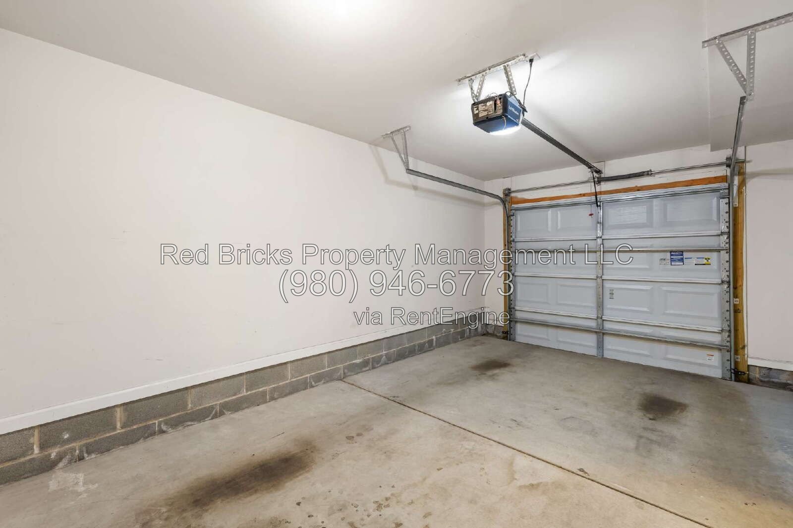 Spacious 3-Story Townhome in Prime Ayrsley Location! property image