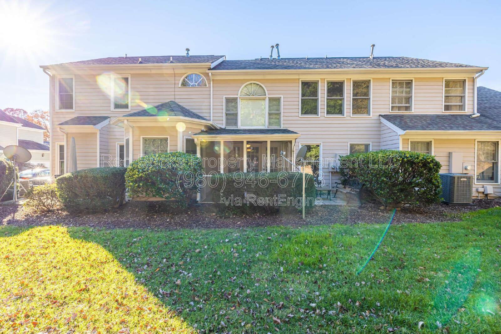 Charming 2-Story Townhome in Woodcroft — Available October 12th! property image