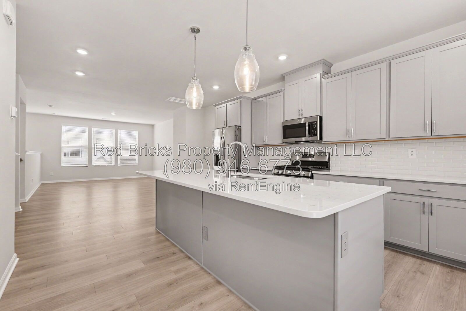 Modern 4BR Townhome with Luxury Finishes in Mineral Springs! property image