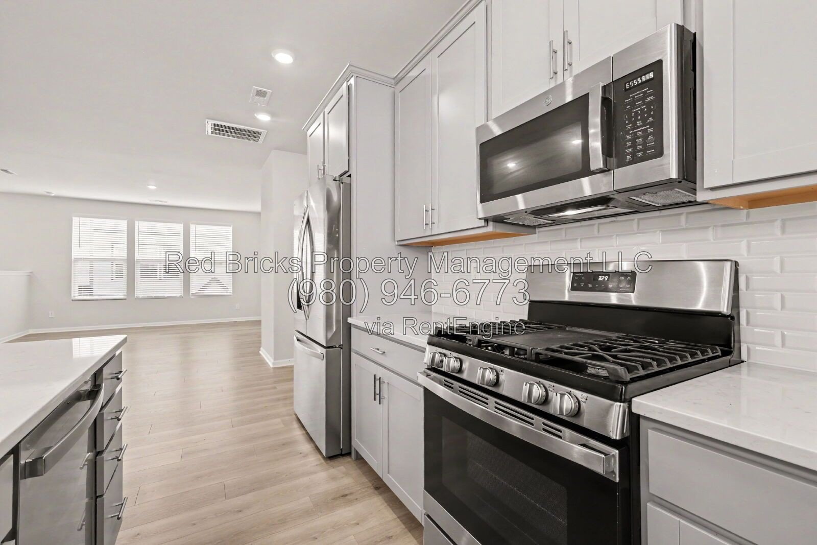 Modern 4BR Townhome with Luxury Finishes in Mineral Springs! property image