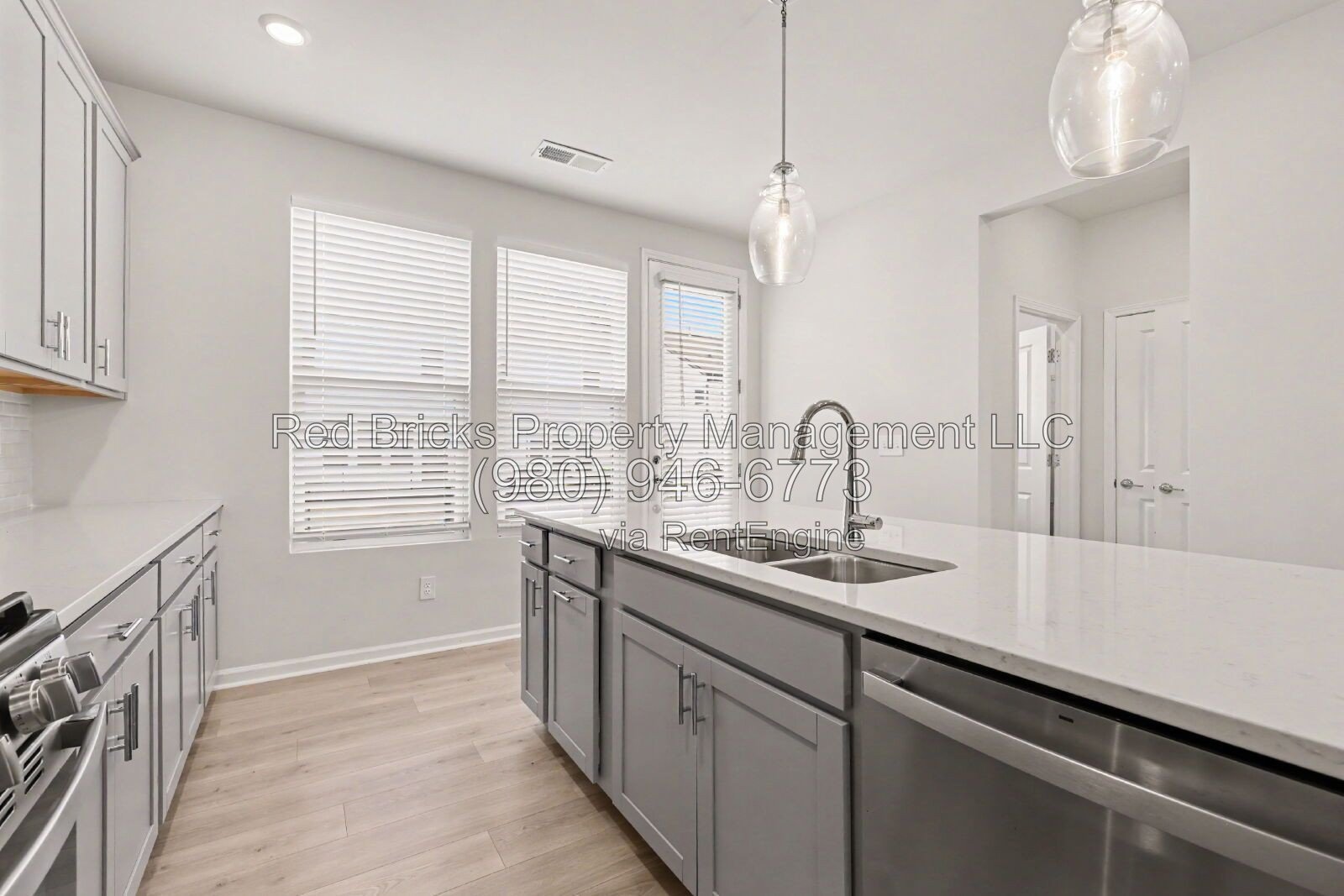 Modern 4BR Townhome with Luxury Finishes in Mineral Springs! property image